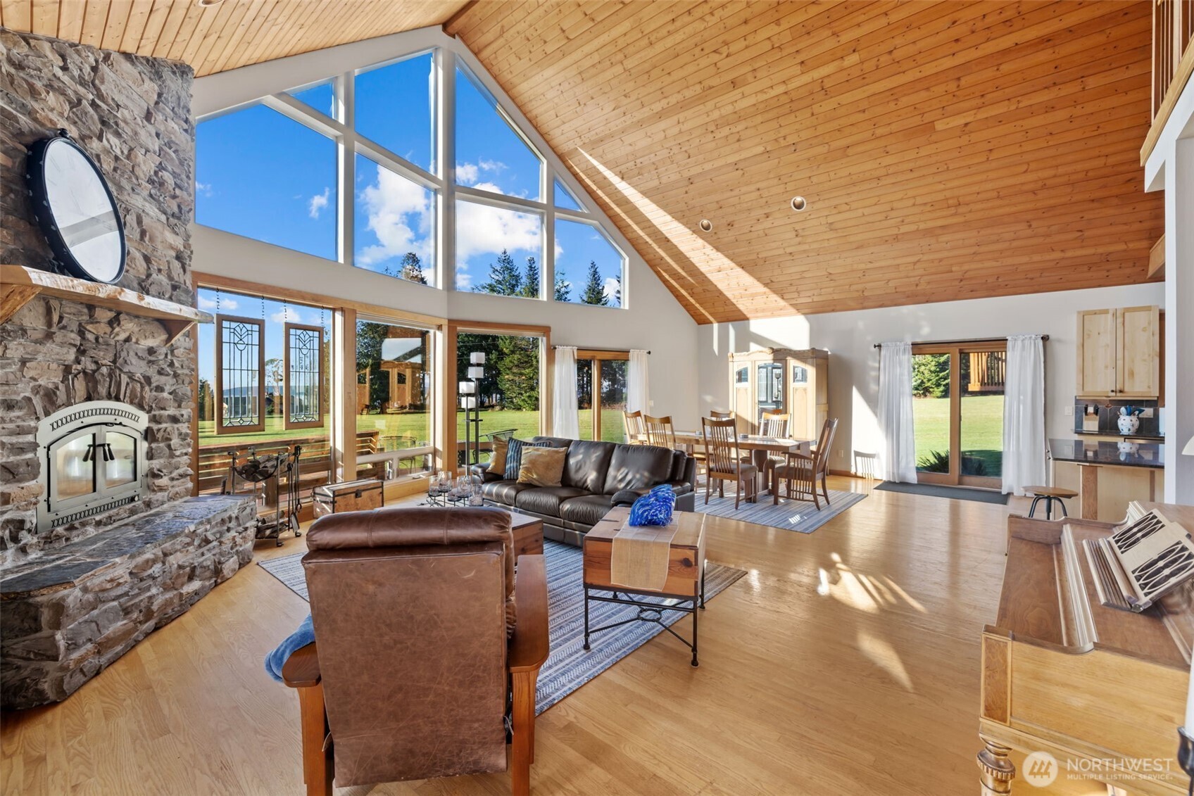 3418 Rose Lane , Camano Island, WA 98282