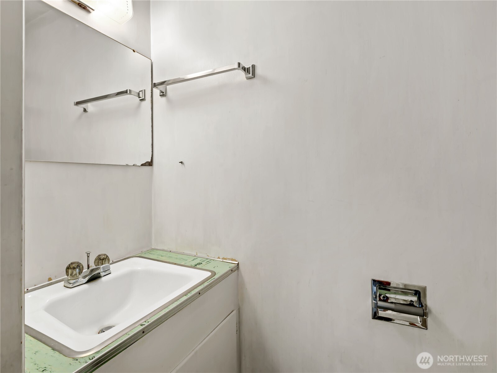 4710 NE North Shore Road , Belfair, WA 98528