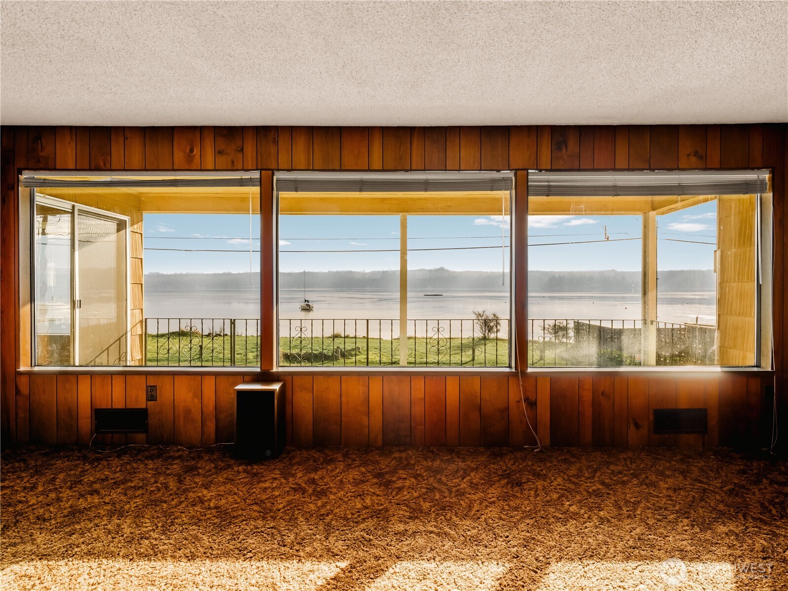 4710 NE North Shore Road , Belfair, WA 98528