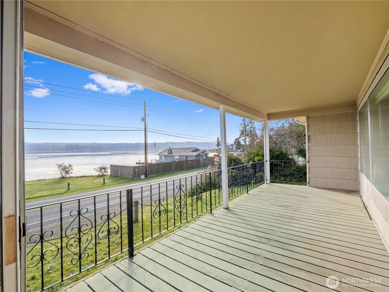 4710 NE North Shore Road , Belfair, WA 98528