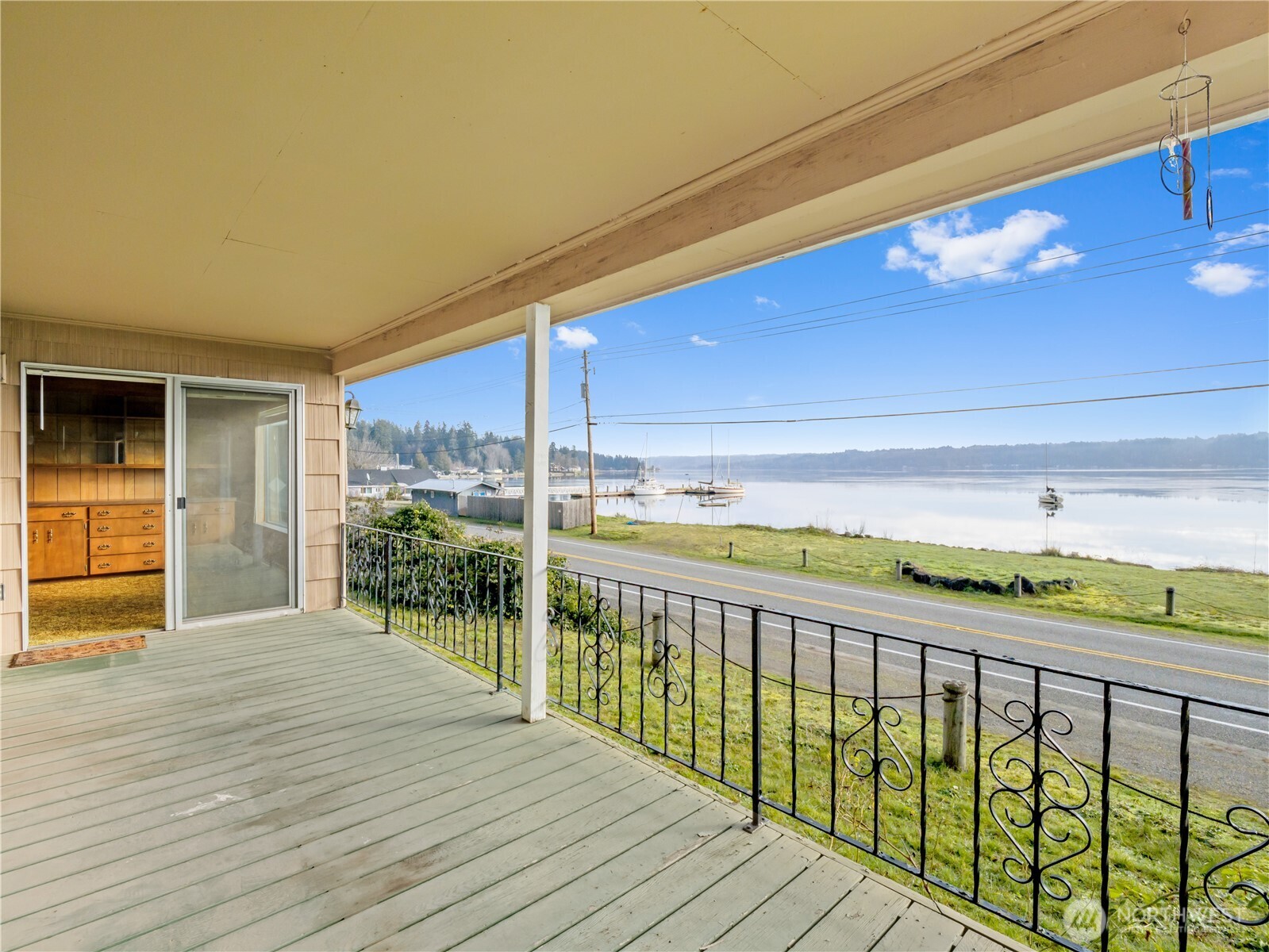 4710 NE North Shore Road , Belfair, WA 98528