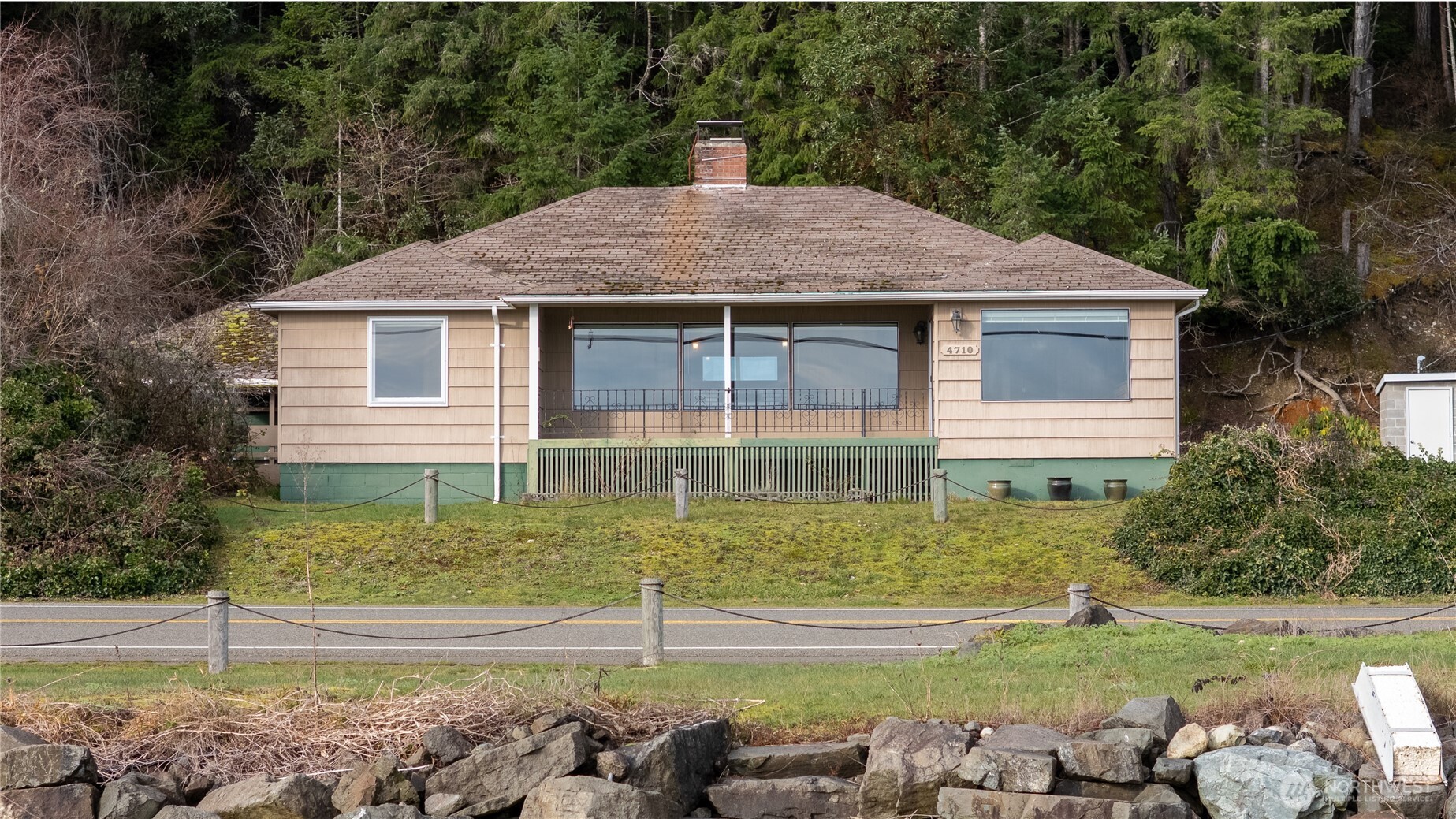 4710 NE North Shore Road , Belfair, WA 98528