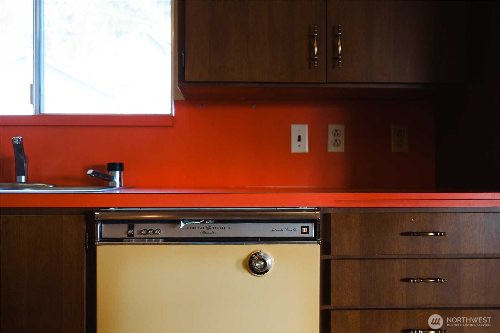 4710 NE North Shore Road , Belfair, WA 98528