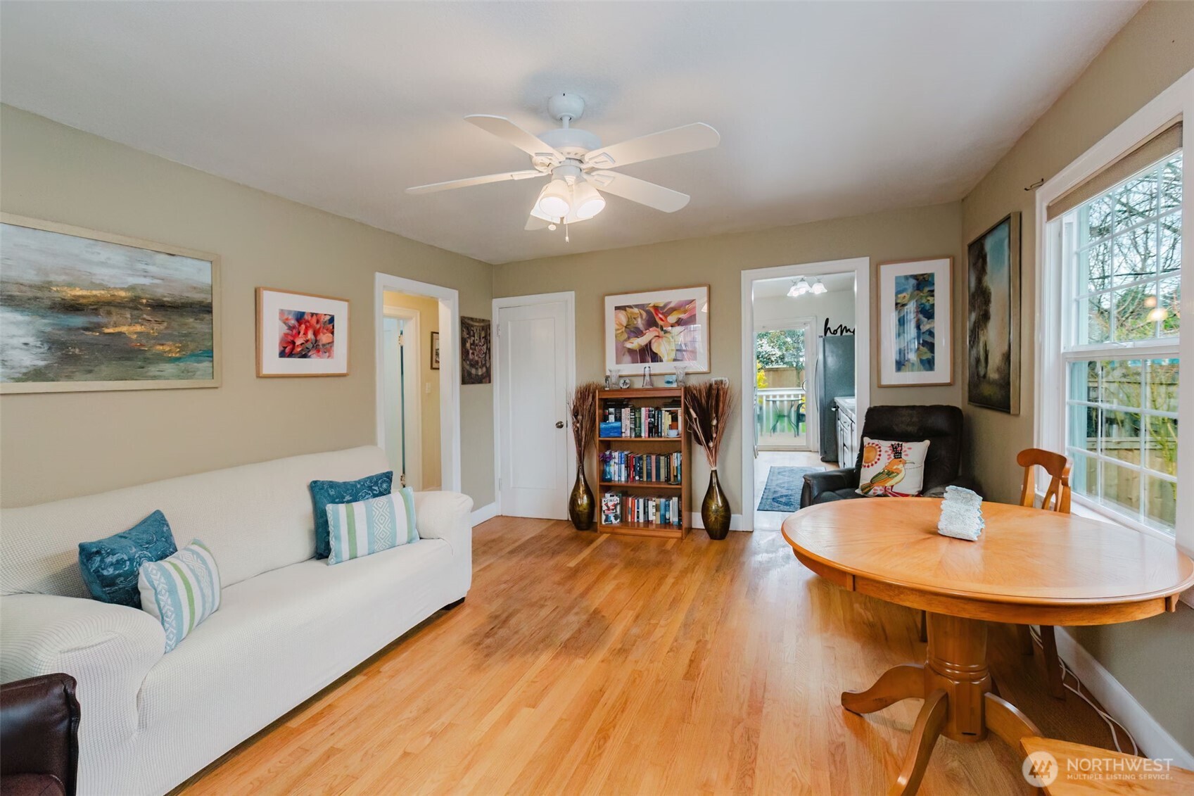 1561 High Avenue , Bremerton, WA 98337