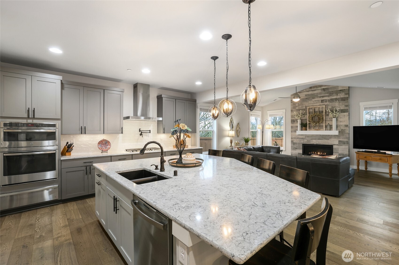 2403 12th Street Pl SW, Puyallup, WA 98373