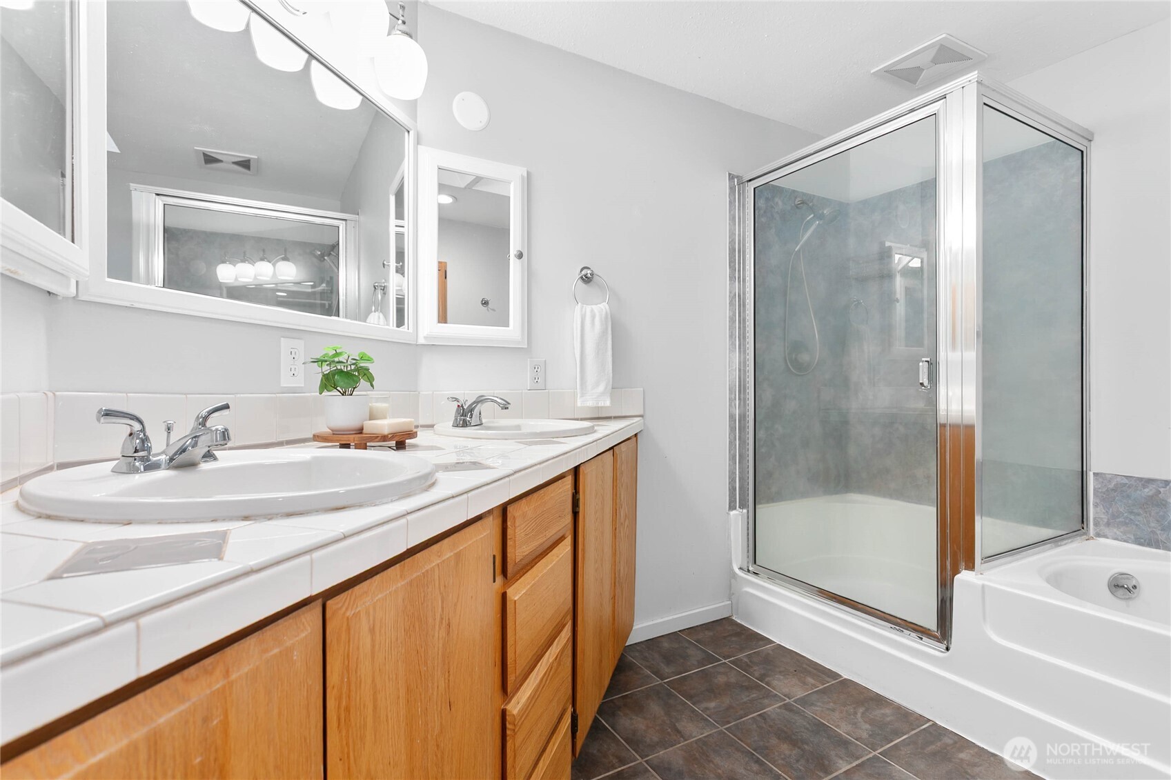 5509 Gerard Drive , Bellingham, WA 98226-9631