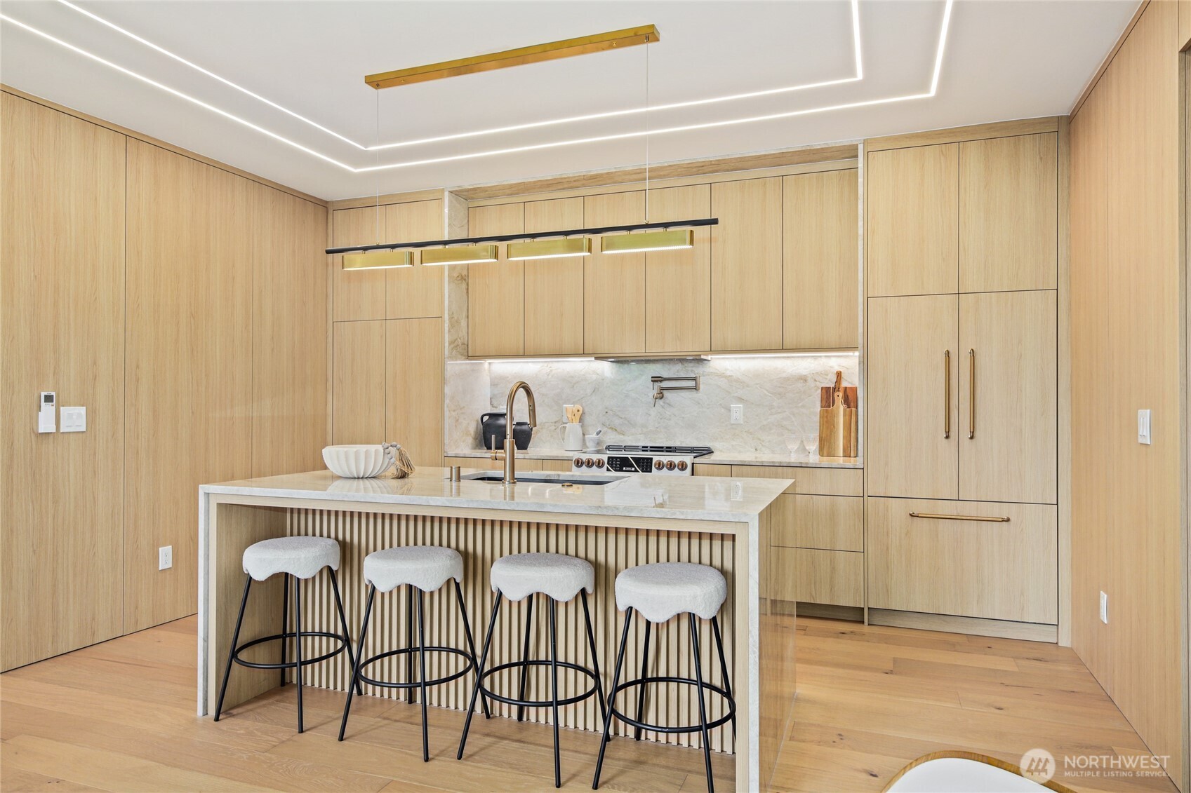 7358 33rd Avenue NE, Seattle, WA 98115