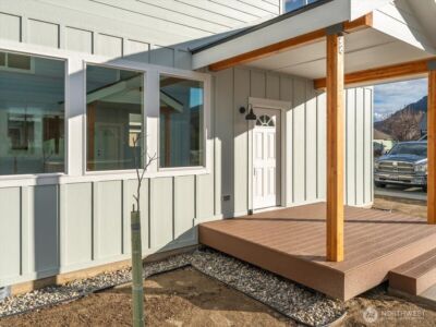 415 E Okanogan Avenue , Chelan, WA 98816 - Photo 24