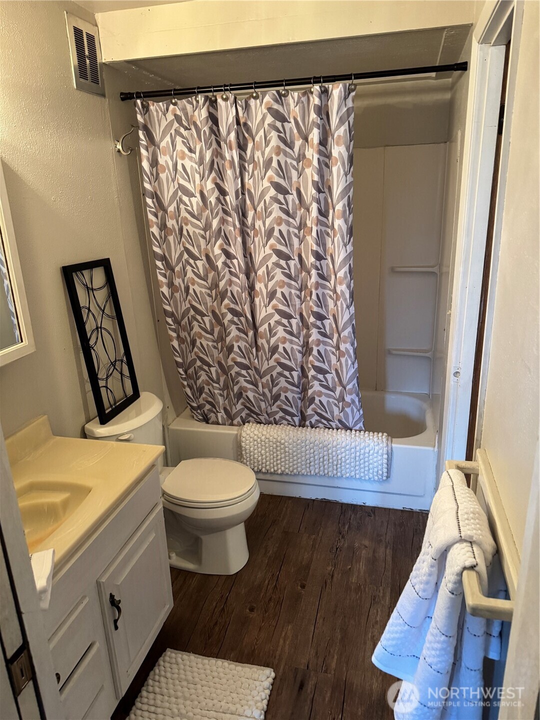 200 E 17th Avenue , Ellensburg, WA 98926