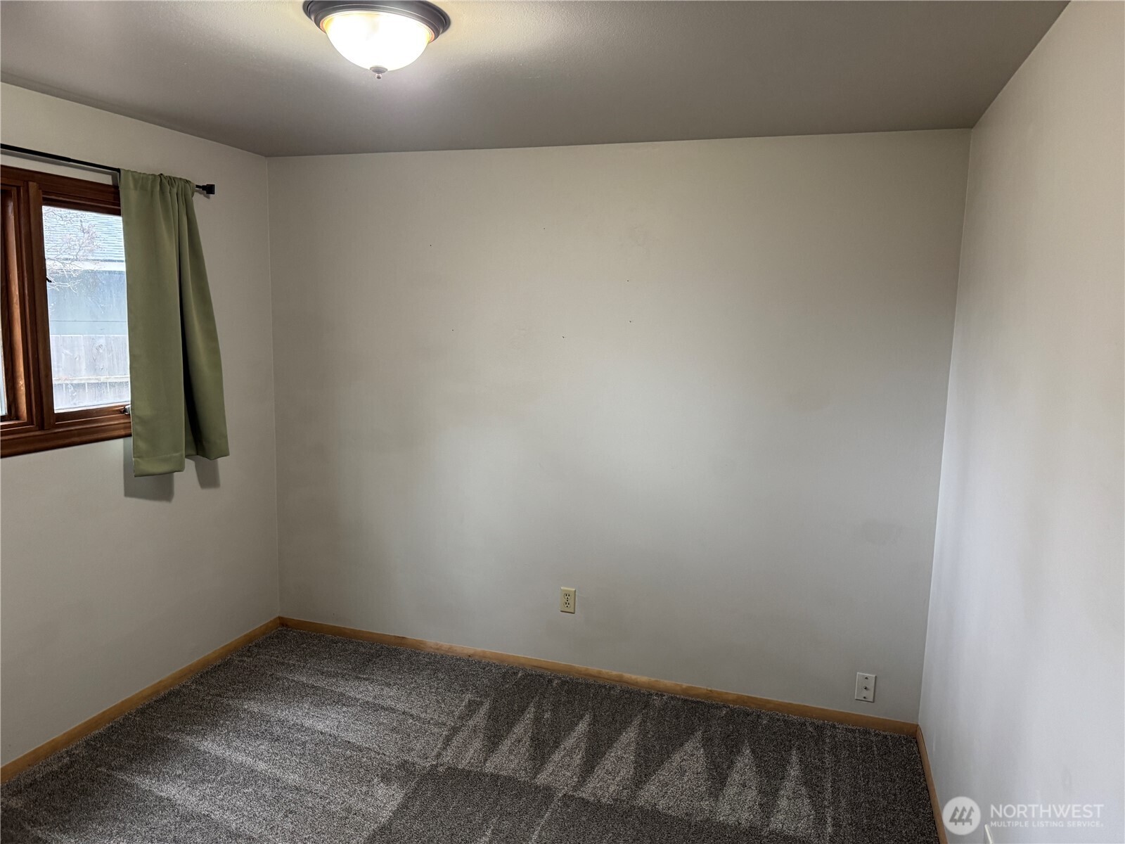 200 E 17th Avenue , Ellensburg, WA 98926