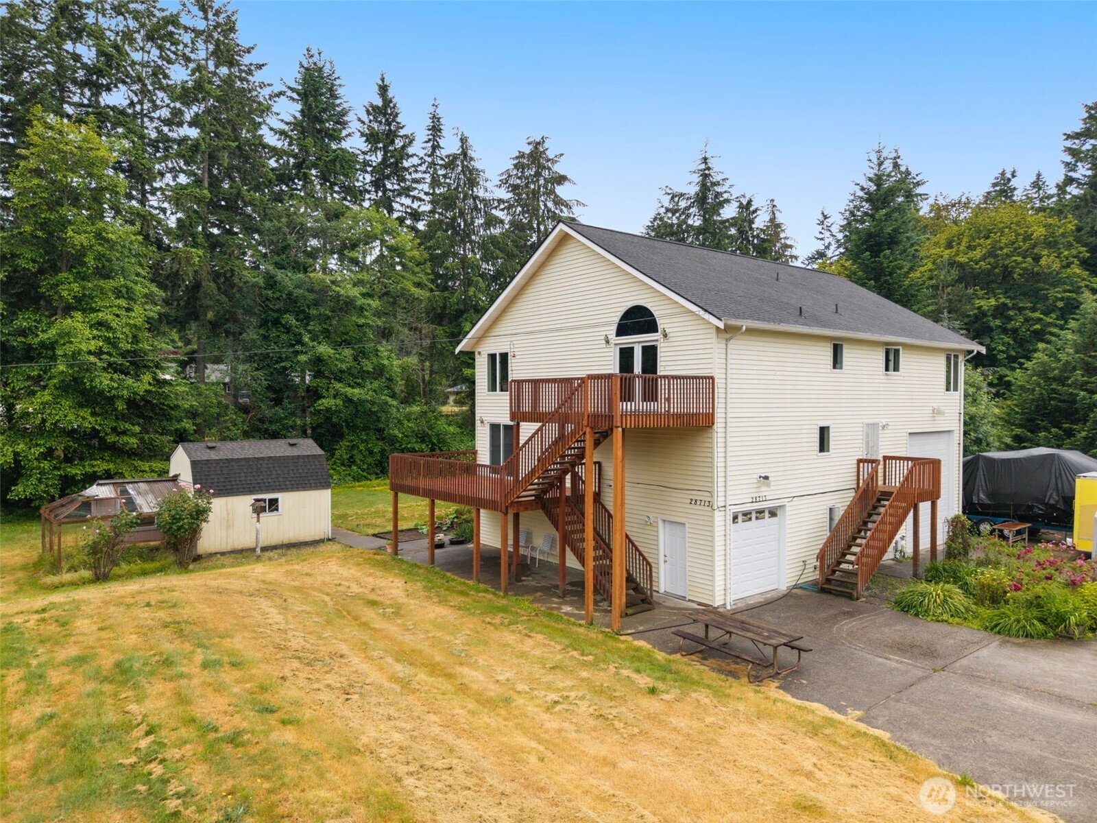 28713 207th Avenue SE, Kent, WA 98042