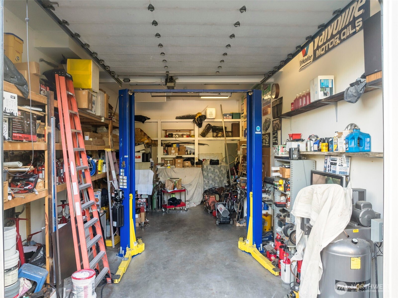 28713 207th Avenue SE, Kent, WA 98042