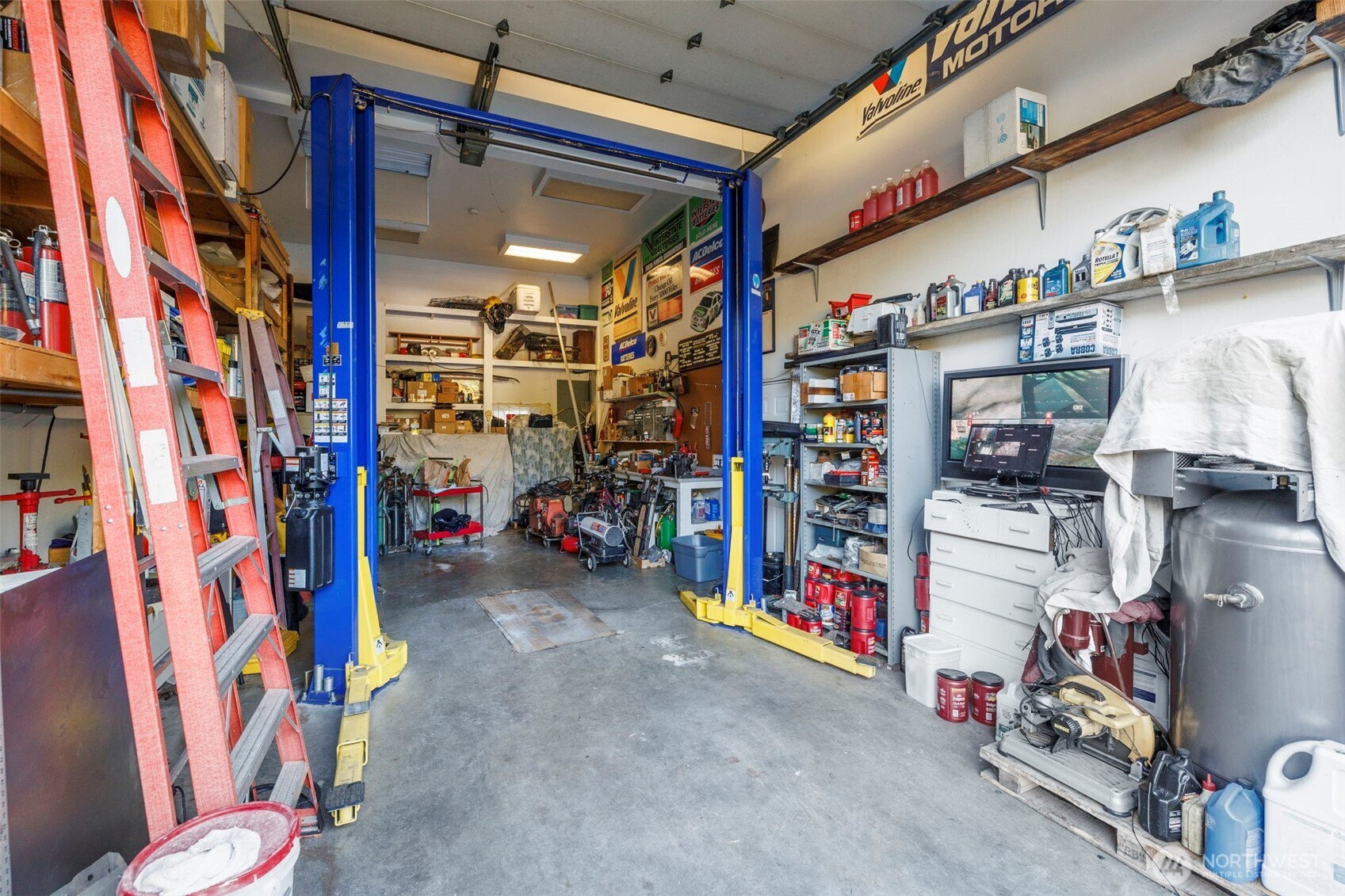28713 207th Avenue SE, Kent, WA 98042