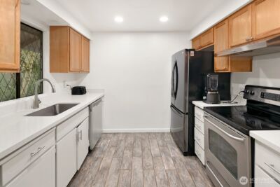 6327 Polk Place , Everett, WA 98203-3409 - Photo 12