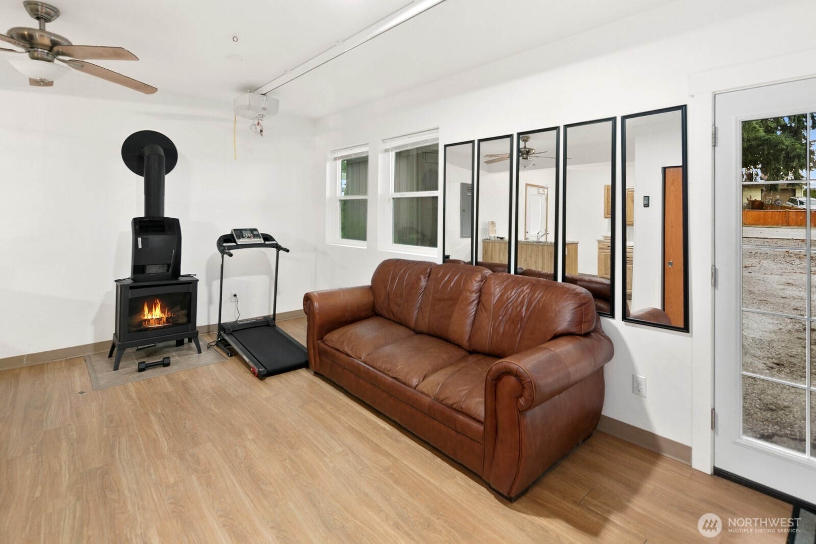 6327 Polk Place , Everett, WA 98203-3409