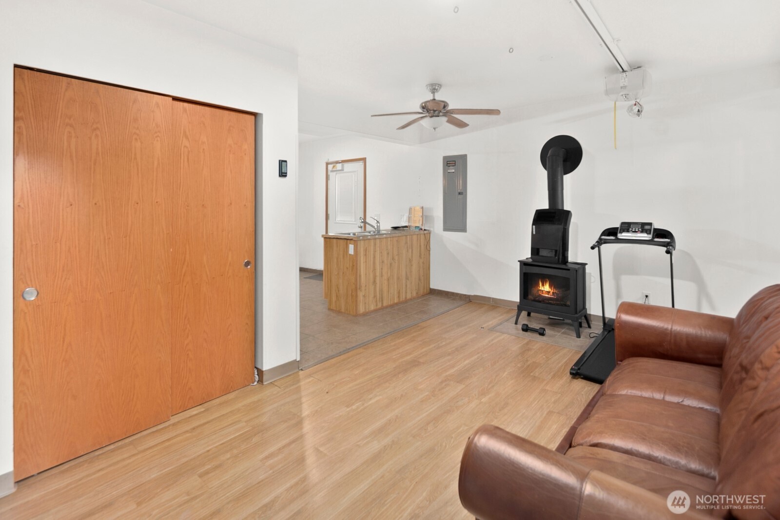 6327 Polk Place , Everett, WA 98203-3409