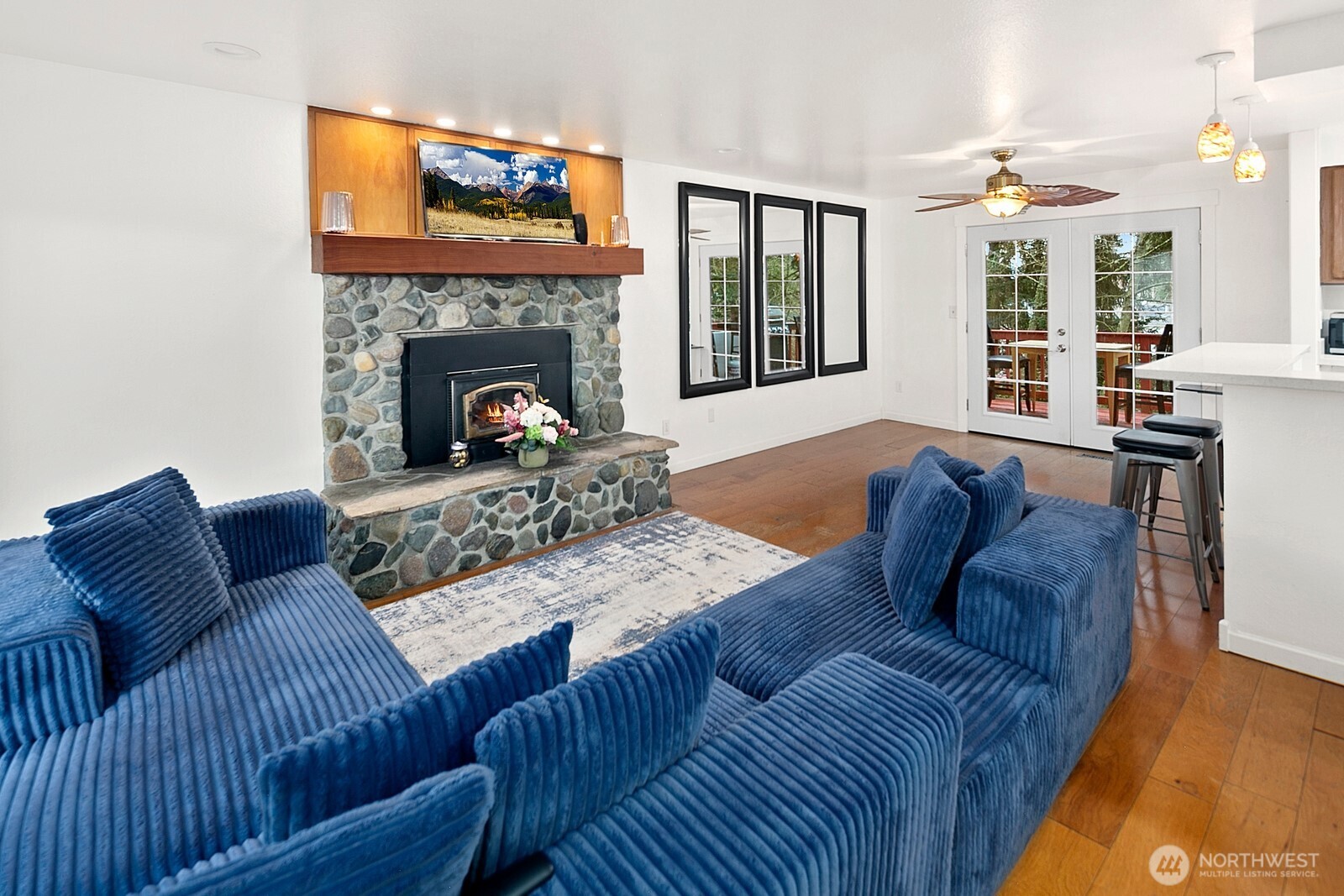 6327 Polk Place , Everett, WA 98203-3409