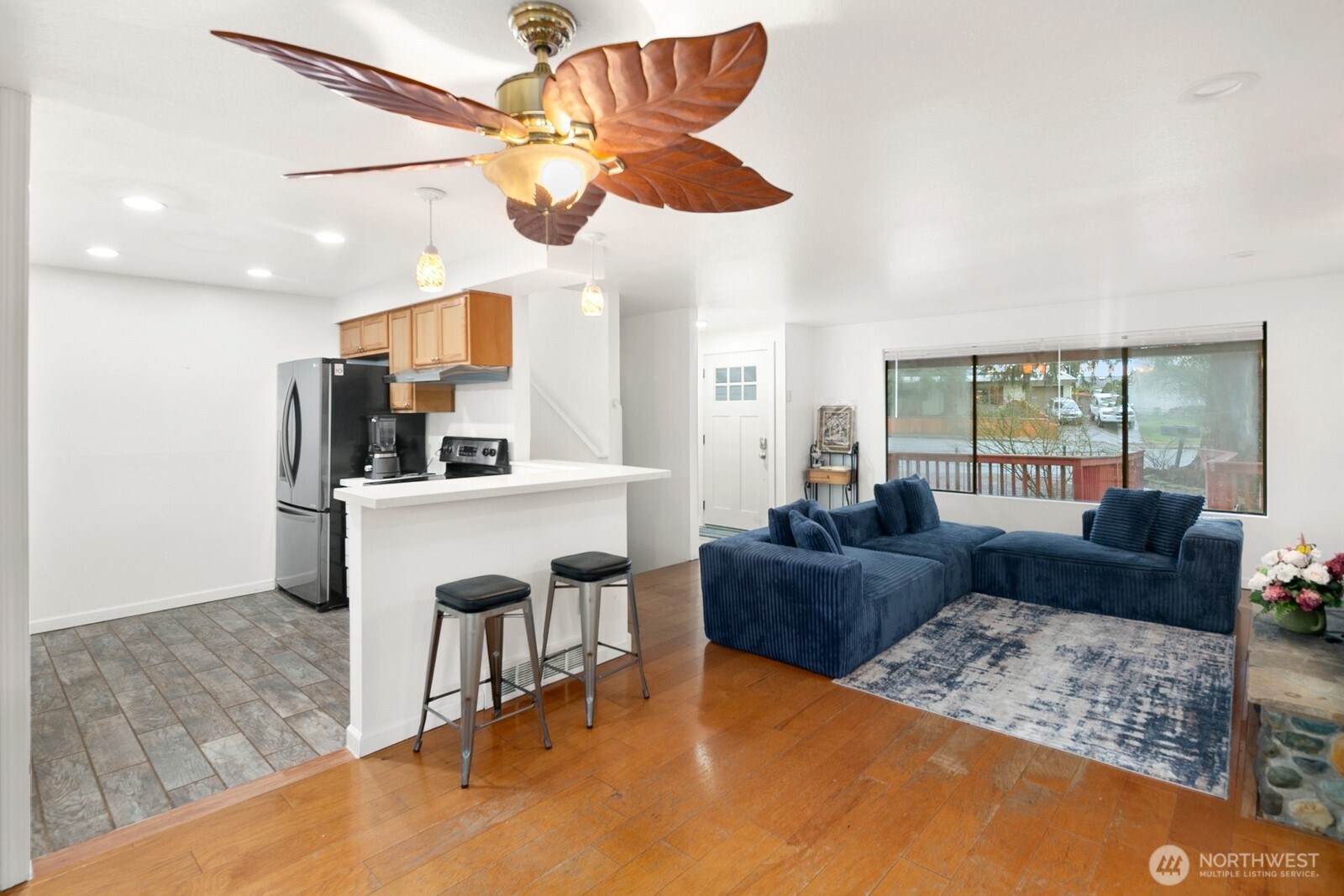 6327 Polk Place , Everett, WA 98203-3409