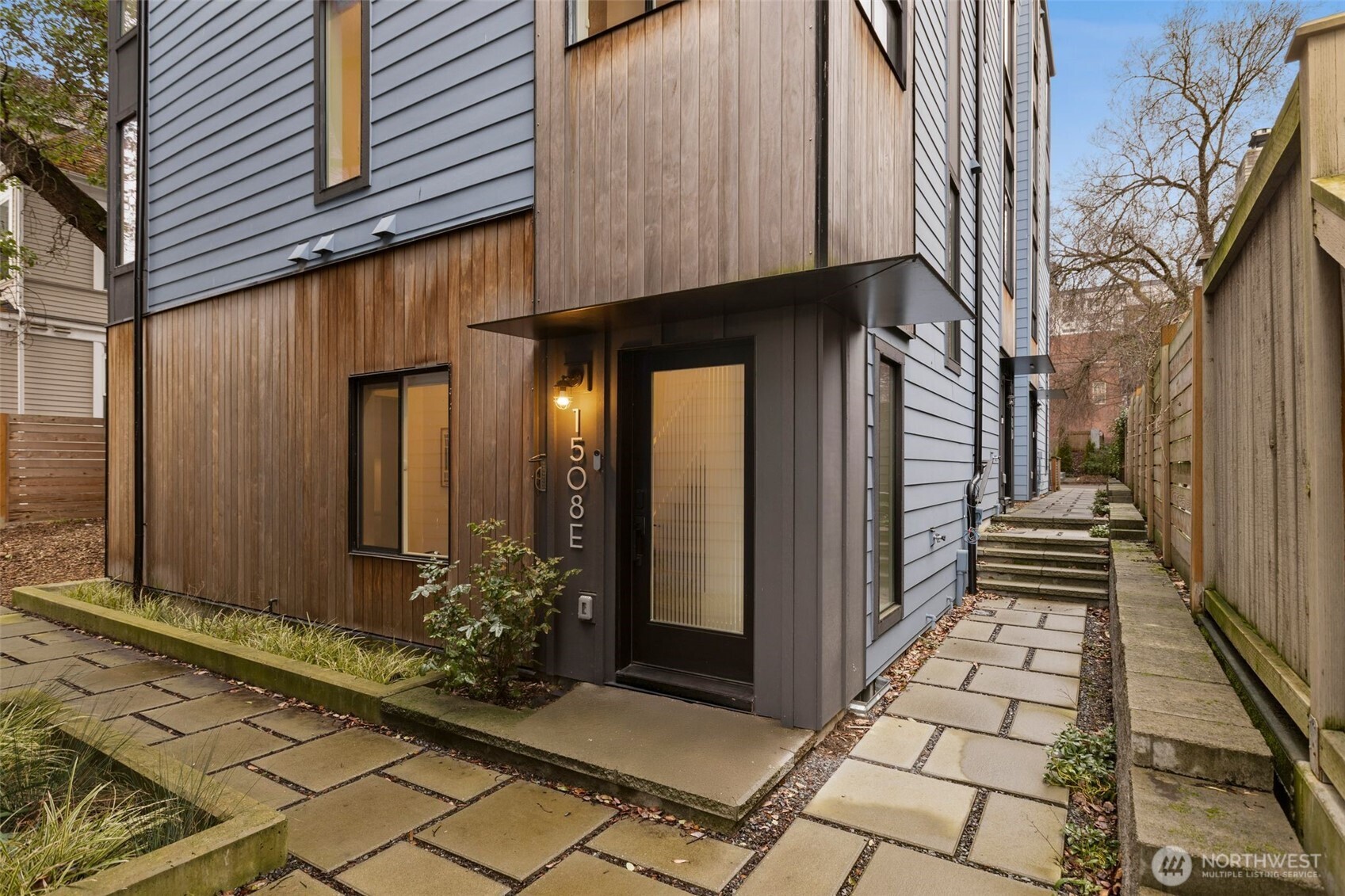 1508 18th Avenue #E, Seattle, WA 98122