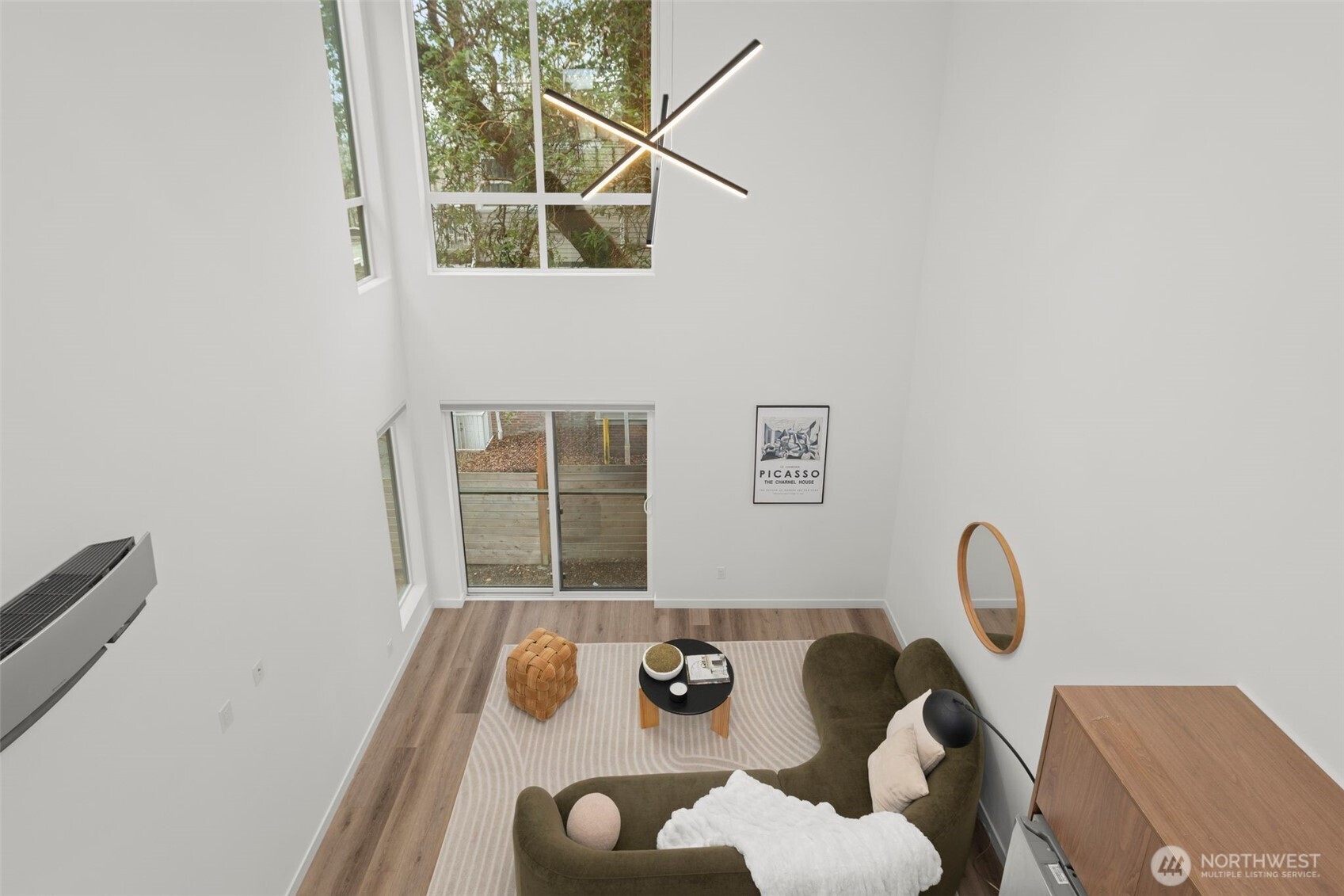 1508 18th Avenue #E, Seattle, WA 98122