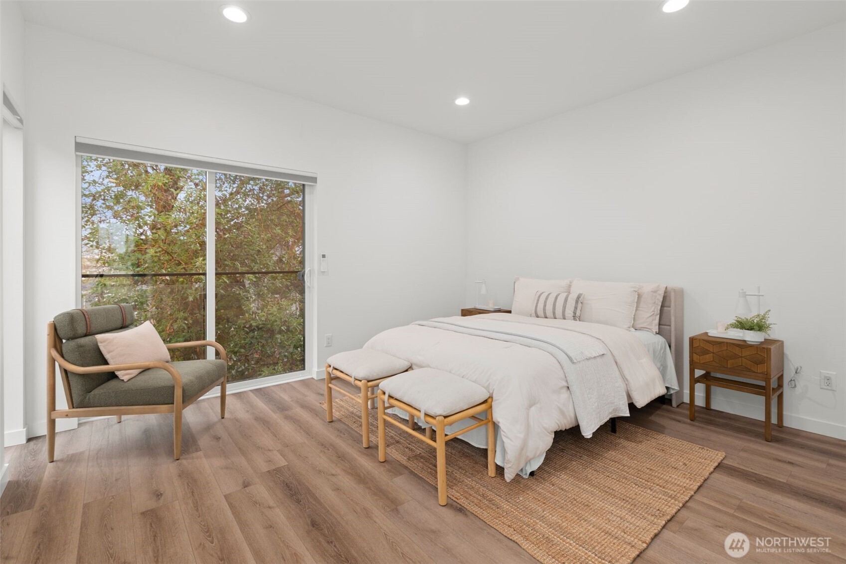 1508 18th Avenue #E, Seattle, WA 98122