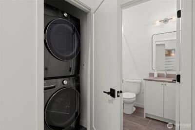 1508 18th Avenue #E, Seattle, WA 98122 - Photo 10