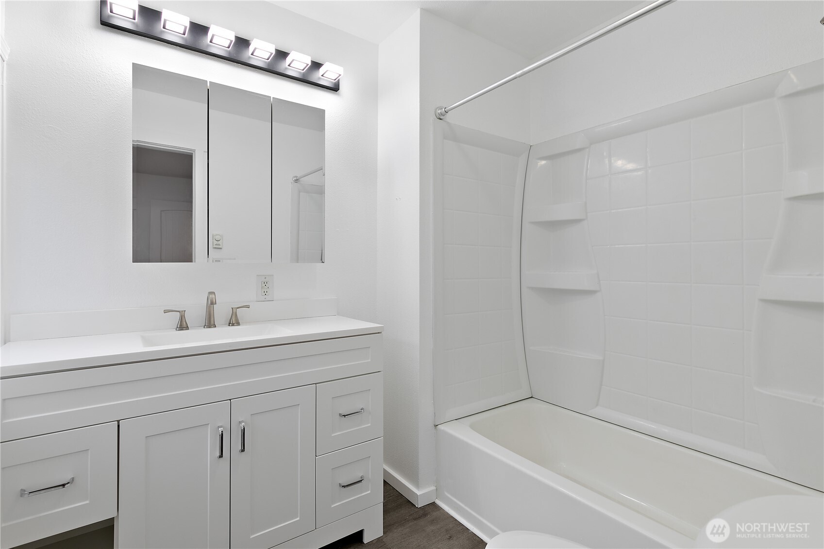 1211 9th Avenue SW, Puyallup, WA 98371