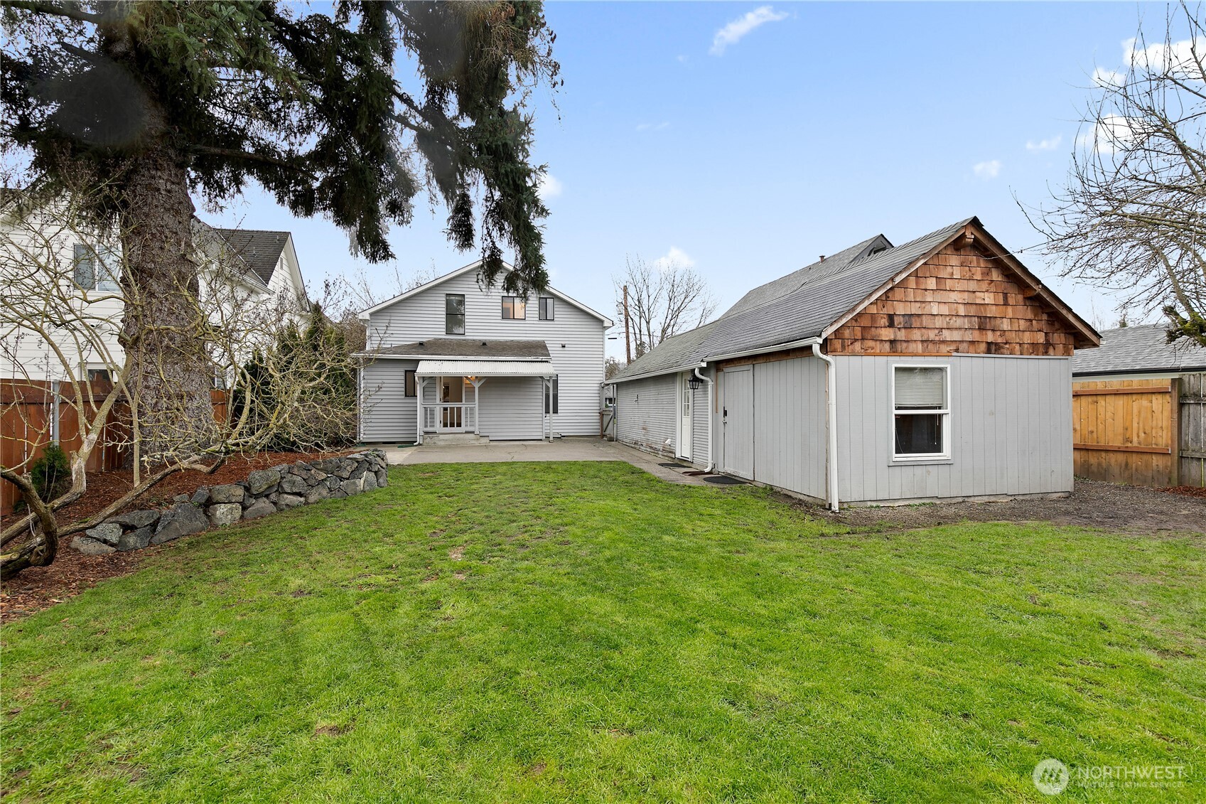 1211 9th Avenue SW, Puyallup, WA 98371