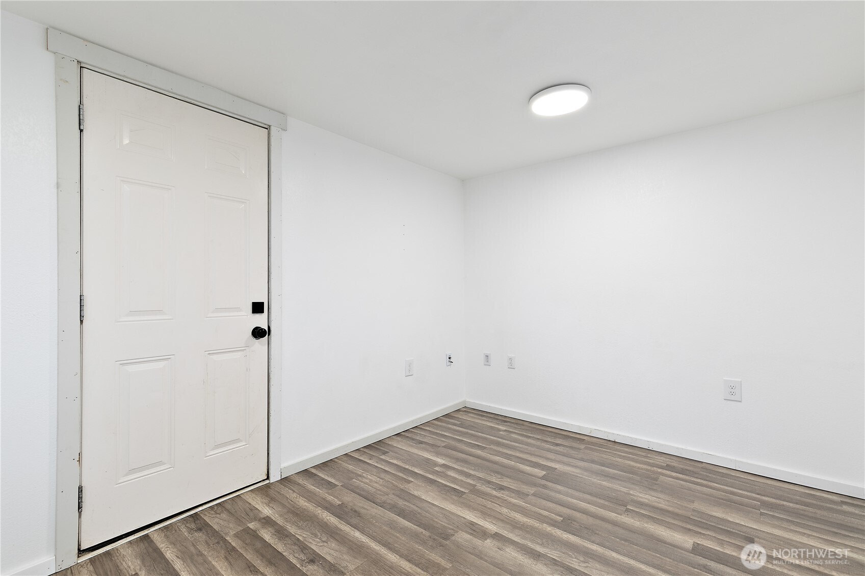 1211 9th Avenue SW, Puyallup, WA 98371