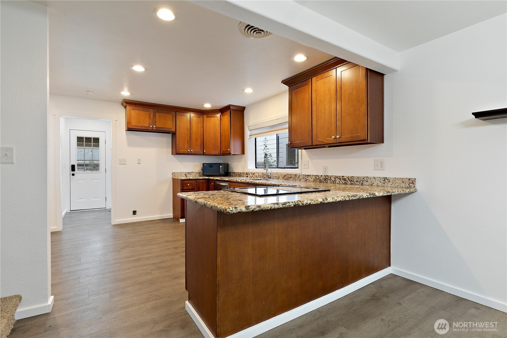 1211 9th Avenue SW, Puyallup, WA 98371