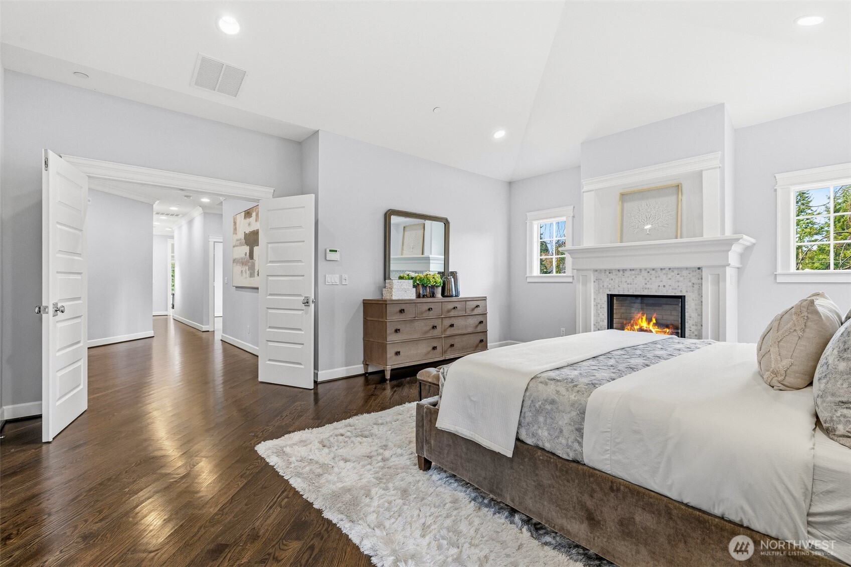 1416 105th Avenue SE, Bellevue, WA 98004