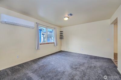 2707 18th Street , Everett, WA 98201 - Photo 5