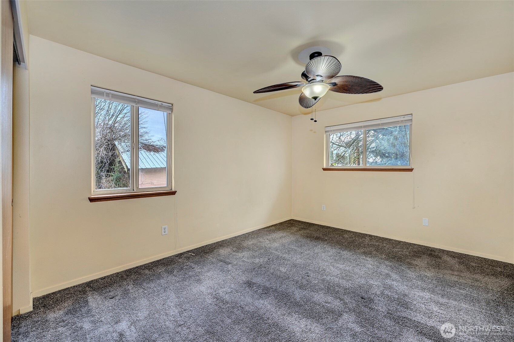 2707 18th Street , Everett, WA 98201