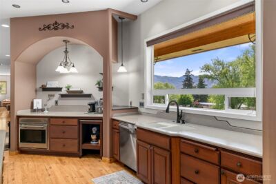 2720 NW Cascade Avenue , East Wenatchee, WA 98802 - Photo 10