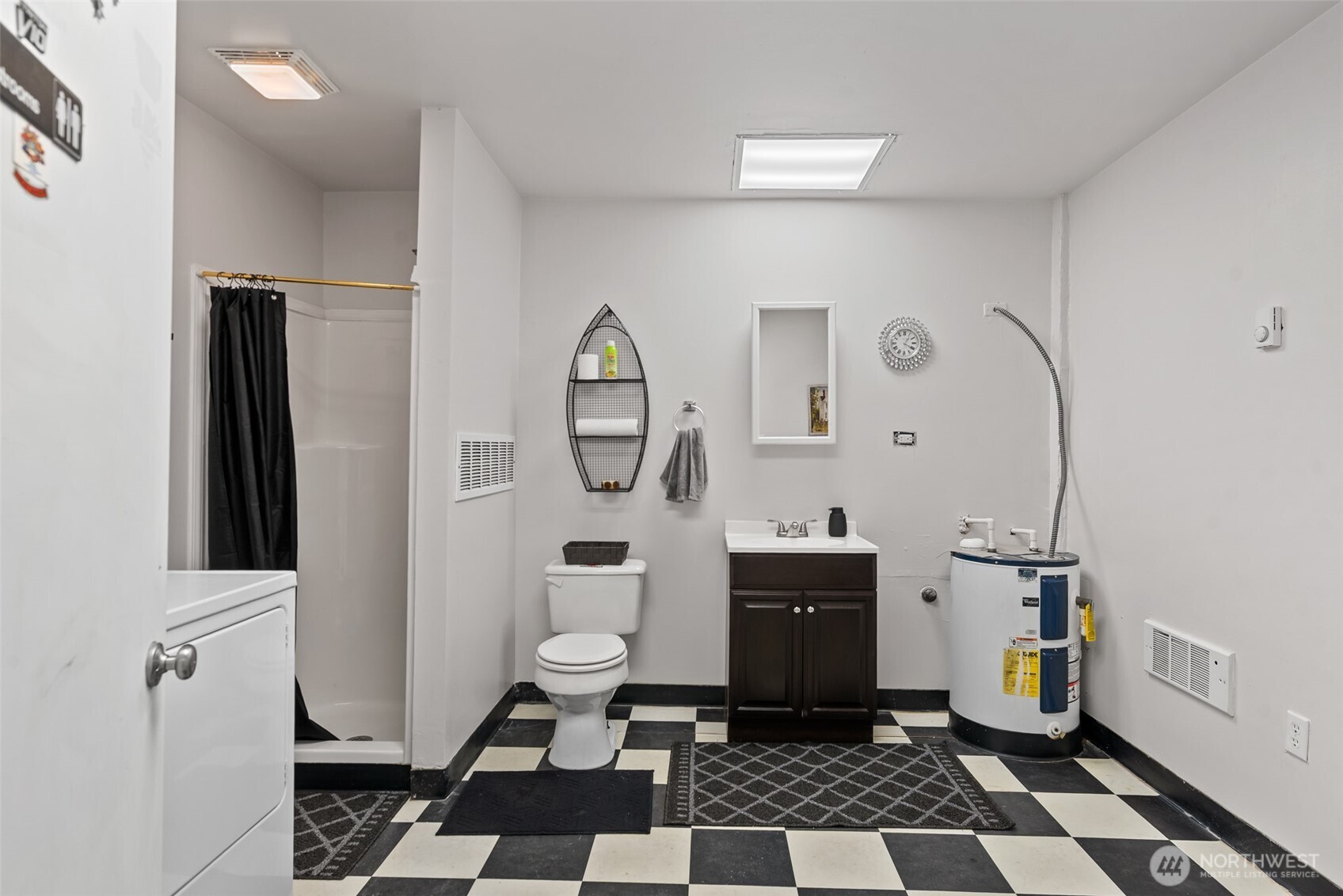 2720 NW Cascade Avenue , East Wenatchee, WA 98802