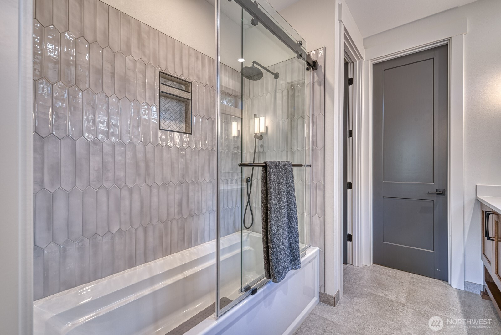 2937 131st Street NW, Gig Harbor, WA 98332