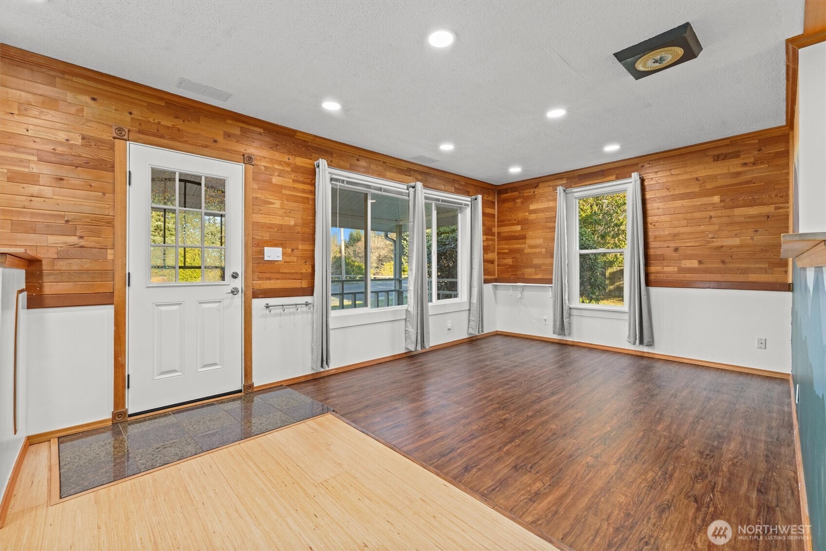 17703 Interurban Boulevard , Snohomish, WA 98296