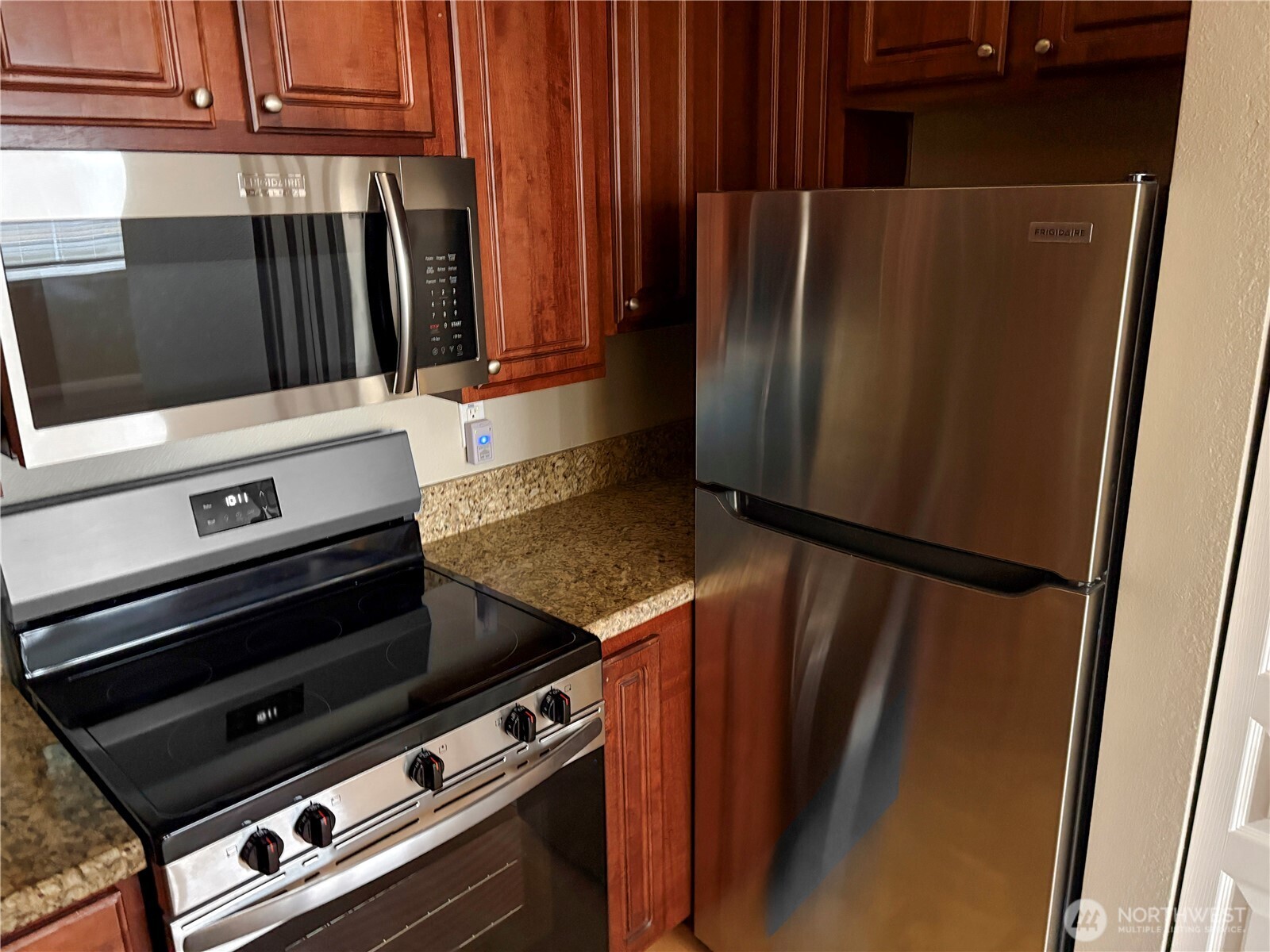 225 Logan Avenue S #111, Renton, WA 98057