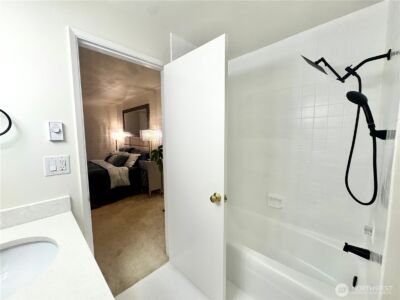 9500 Rainer Avenue S #212, Seattle, WA 98118 - Photo 19