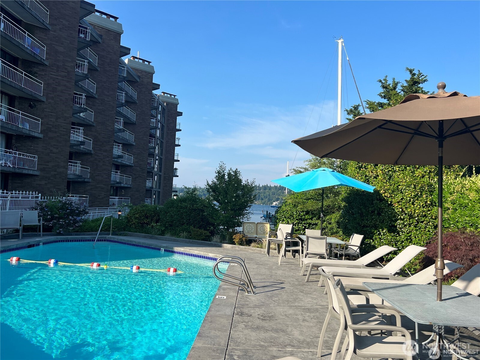 9500 Rainer Avenue S #212, Seattle, WA 98118