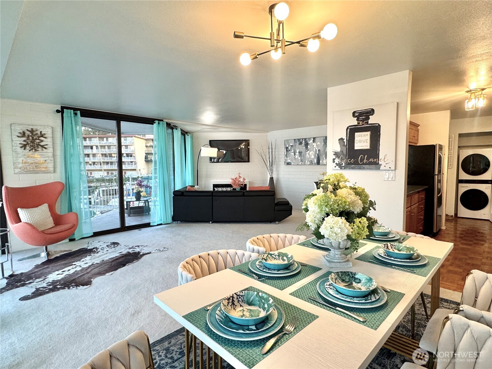 9500 Rainer Avenue S #212, Seattle, WA 98118