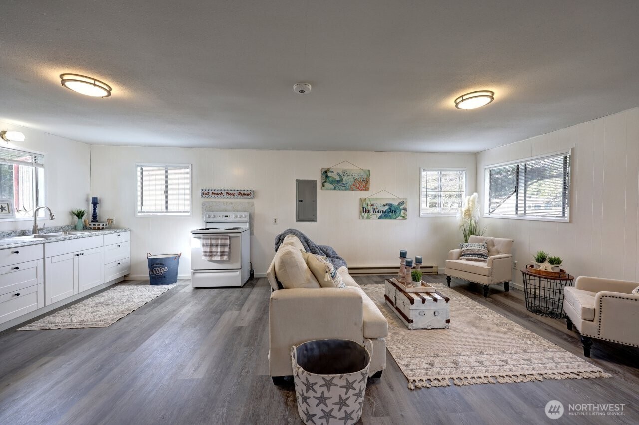 1504 170th Place , Long Beach, WA 98631