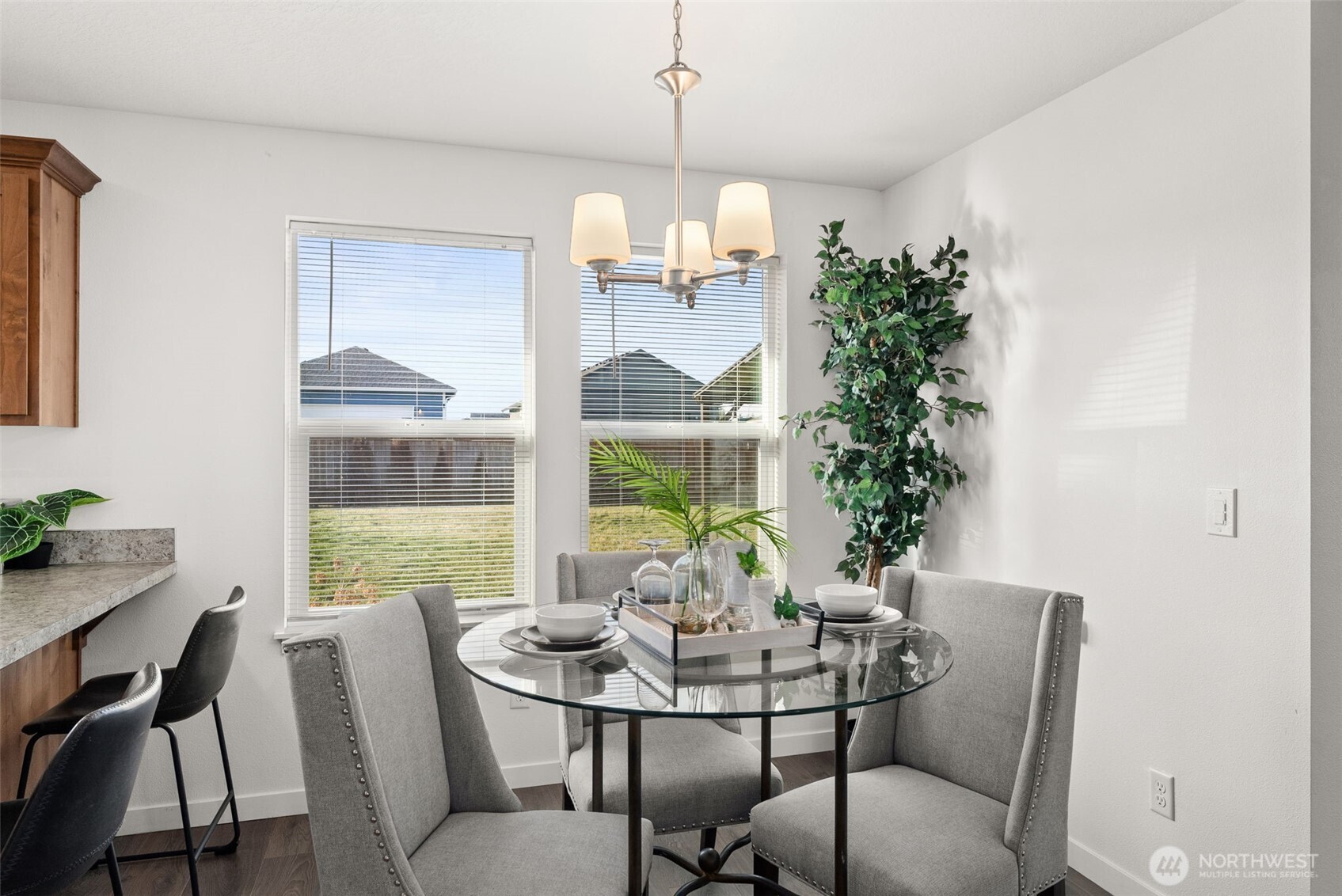 405 Cardinal Avenue , Winlock, WA 98596