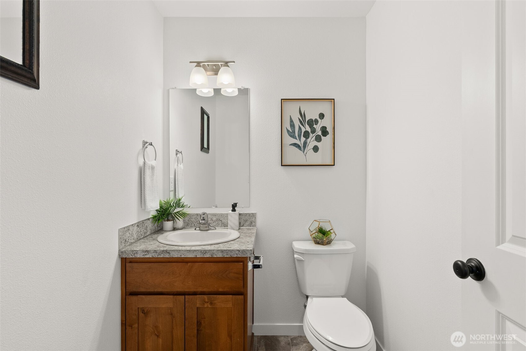 405 Cardinal Avenue , Winlock, WA 98596