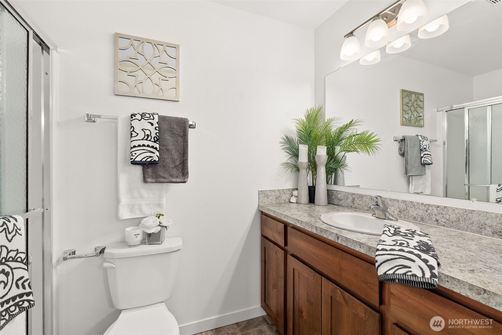 405 Cardinal Avenue , Winlock, WA 98596