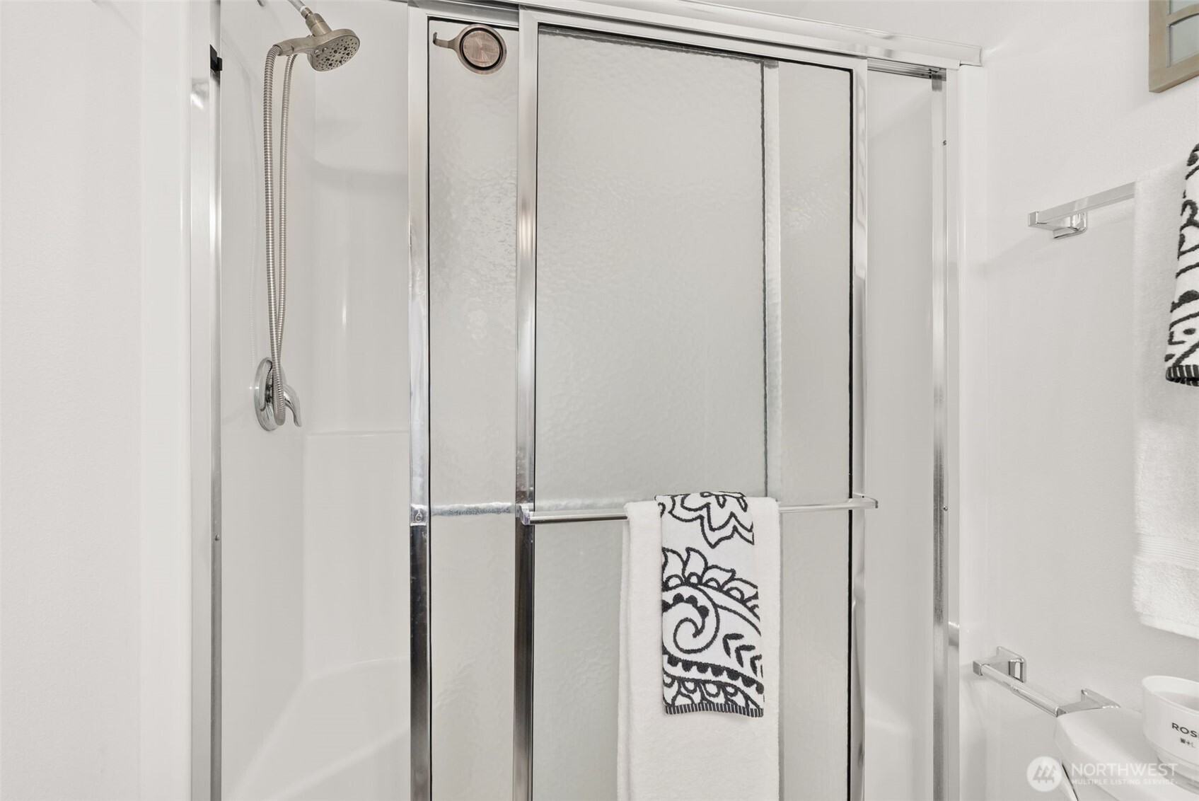 405 Cardinal Avenue , Winlock, WA 98596