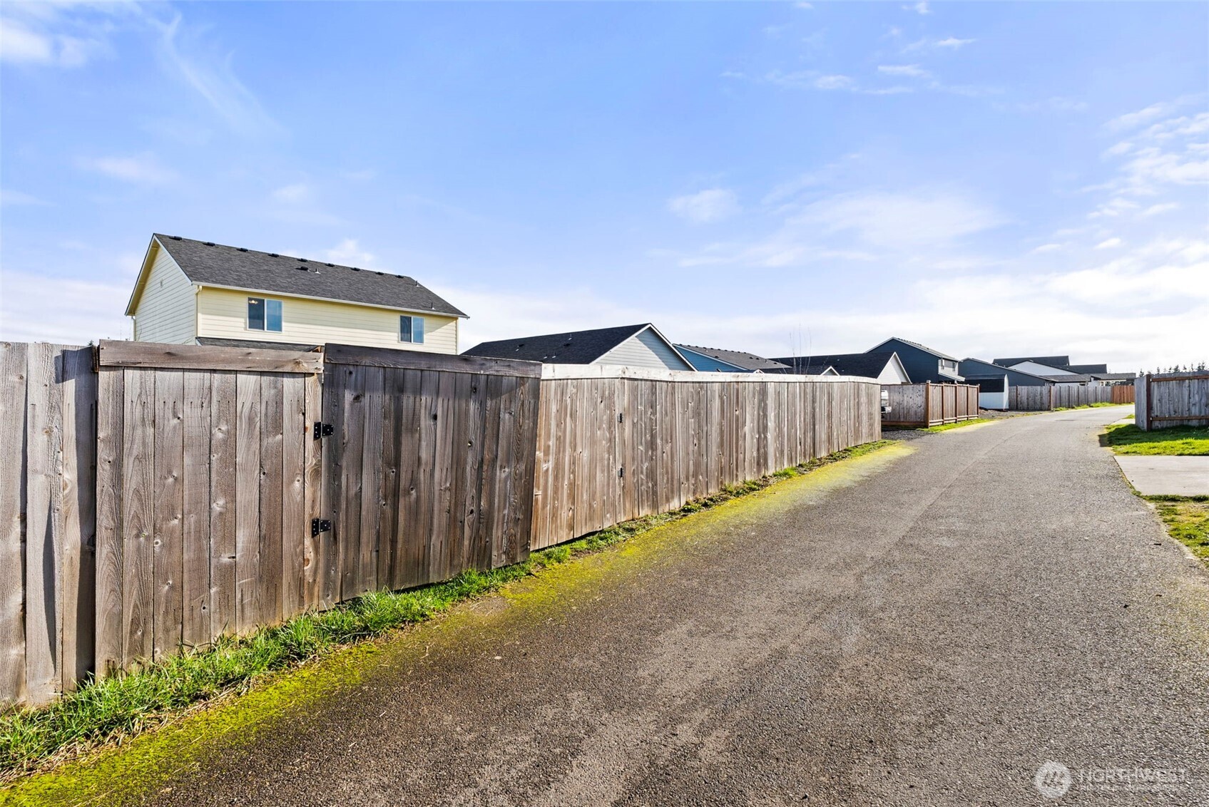 405 Cardinal Avenue , Winlock, WA 98596