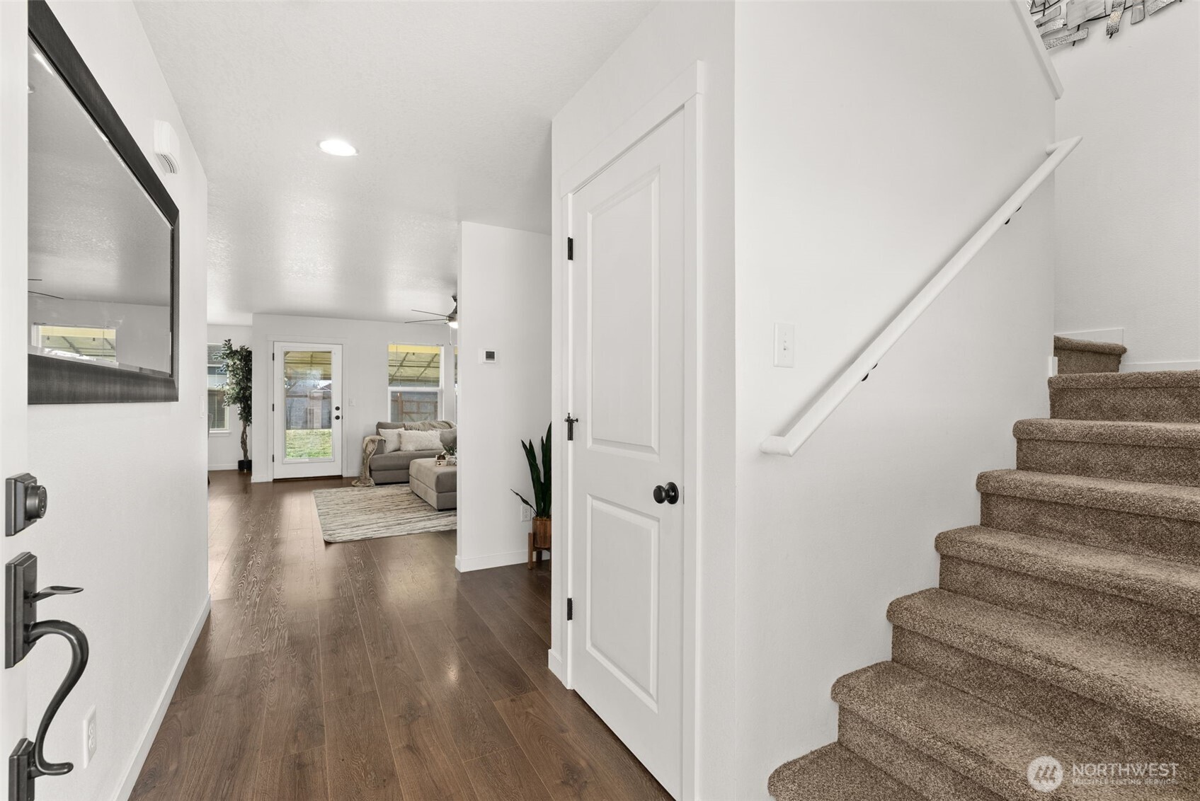 405 Cardinal Avenue , Winlock, WA 98596