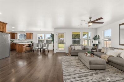 405 Cardinal Avenue , Winlock, WA 98596 - Photo 8