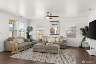 405 Cardinal Avenue , Winlock, WA 98596 - Photo 9